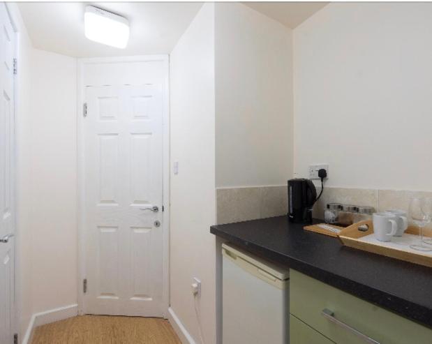 Apartmán Alexandra Annexe Bath Exteriér fotografie